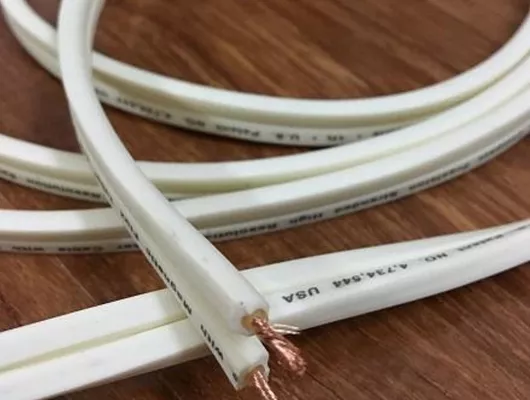 Dây Loa Karaoke Tốt 2024 - Lựa Chọn Hoàn Hảo Cho Giọng Hát Sống Động