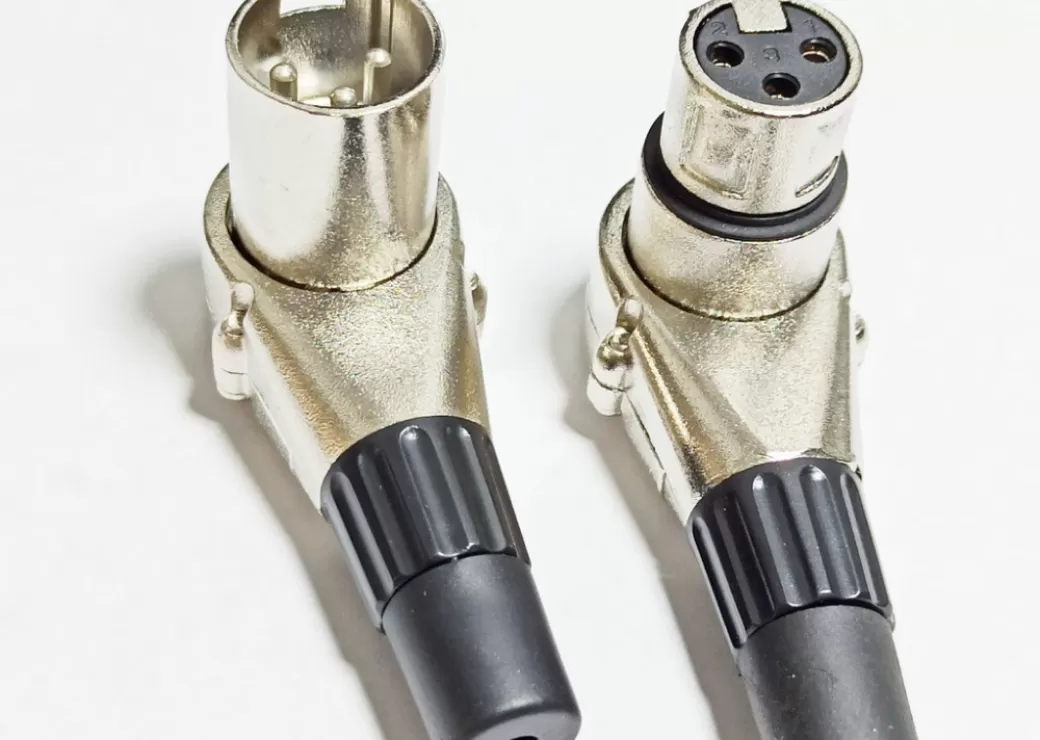 Jack Canon Cong Chữ L Đực Cái, Hàng Loại 1