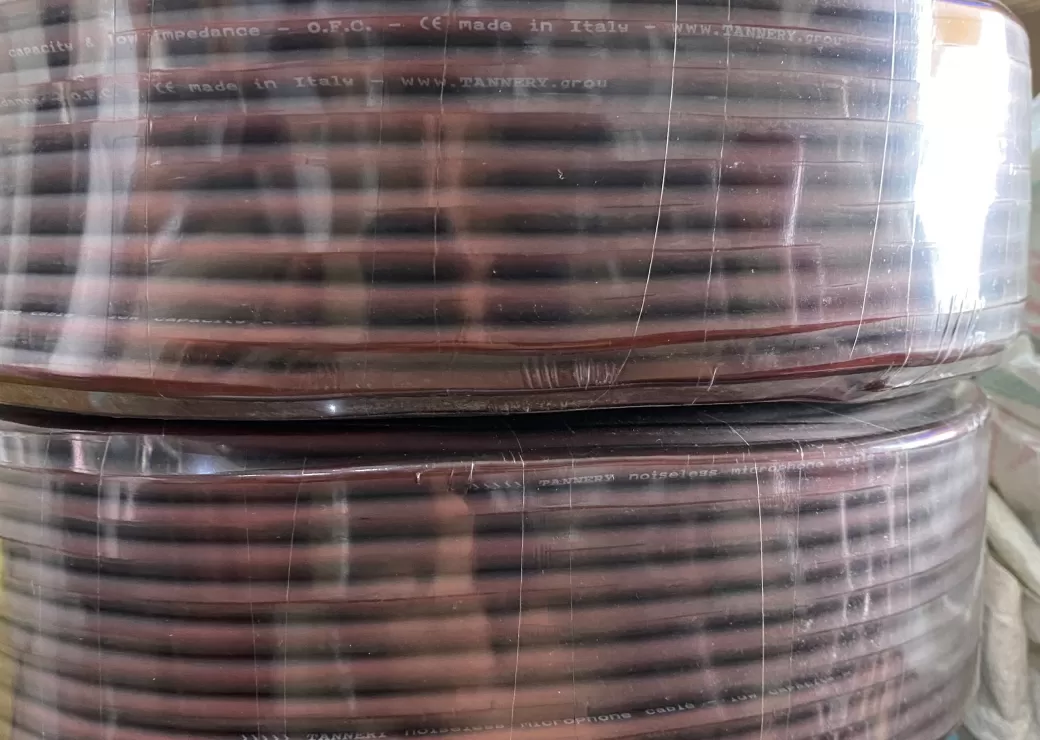 Dây Tín Hiệu Âm Thanh ITALY TANNERY Lõi Đồng , Chống Nhiễu( Giá 1 mét)
