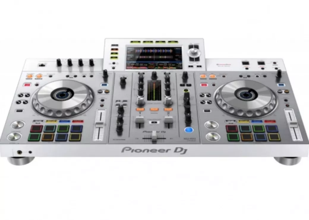 Pioneer XDJ-RX2-W Limited