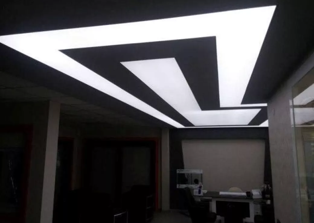 TRẦN ÁNH SÁNG TRẮNG - MẪU 6