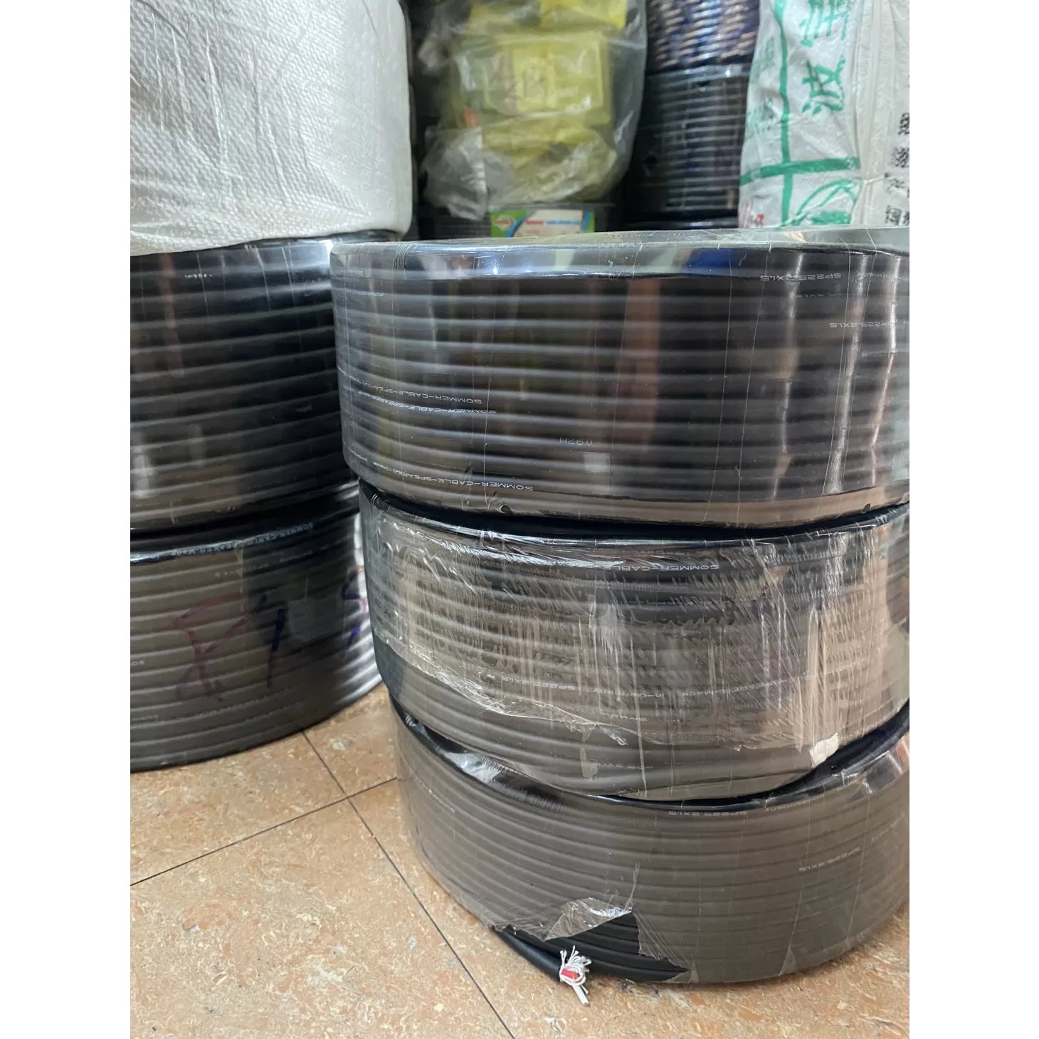 Dây Tín Hiệu SOMMER, (Đức) âm thanh Lõi Đồng, Chống Nhiễu( Giá 1 mét)