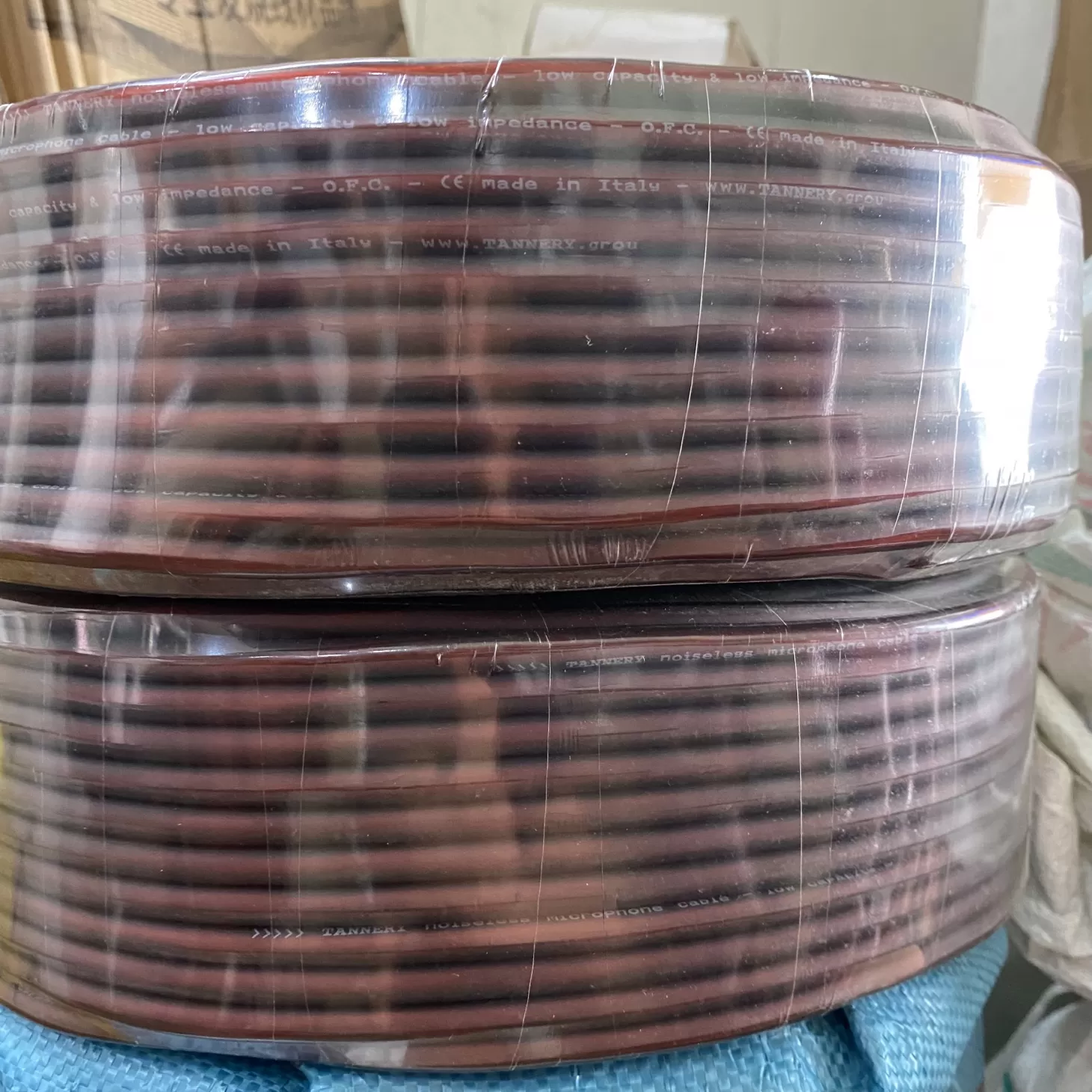 Dây Tín Hiệu Âm Thanh ITALY TANNERY Lõi Đồng , Chống Nhiễu( Giá 1 mét)