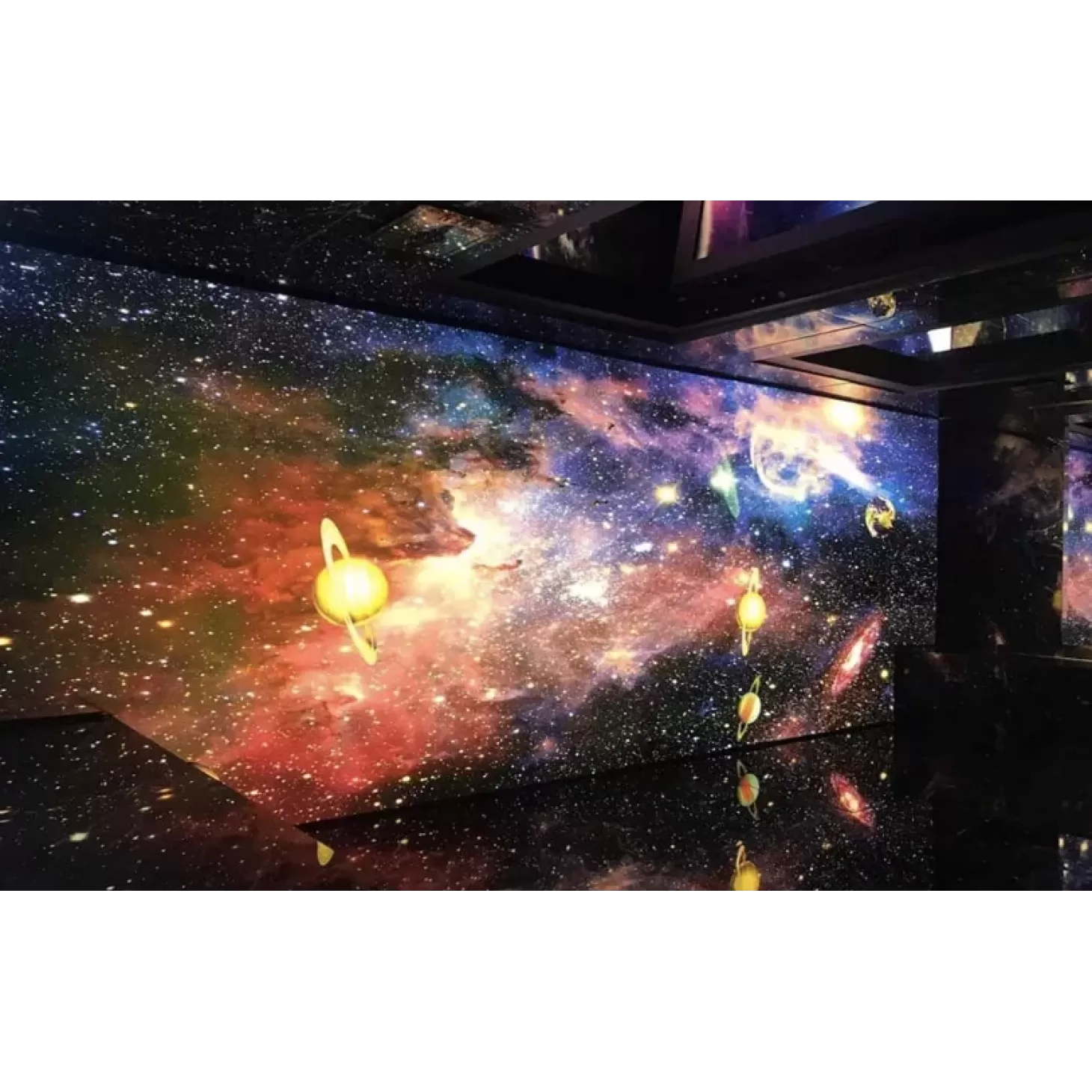 Trần xuyên sáng 7 màu - Mẫu 3